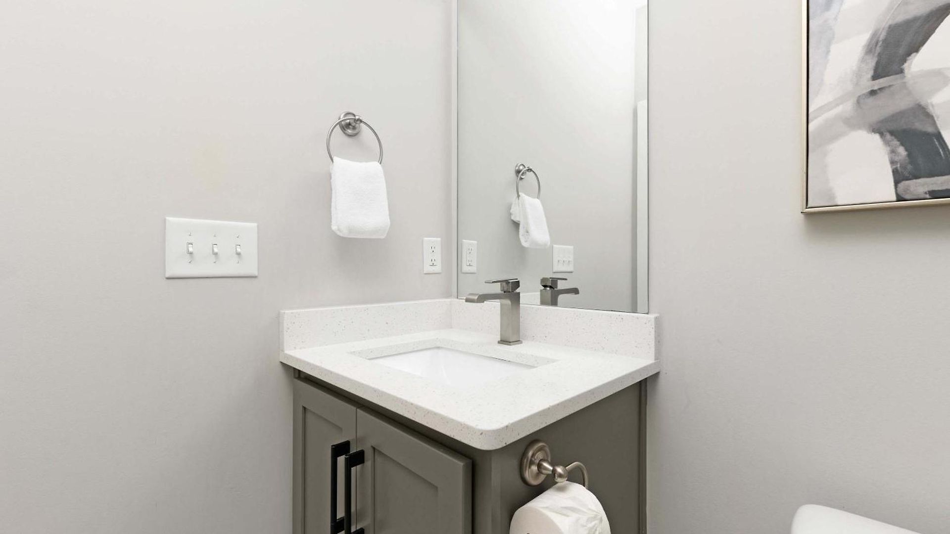 The Traveller New Redesign With Peloton & Sauna! Holiday home Nashville