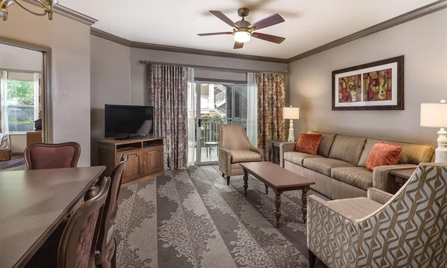 Beautiful In 2bd Holiday home *