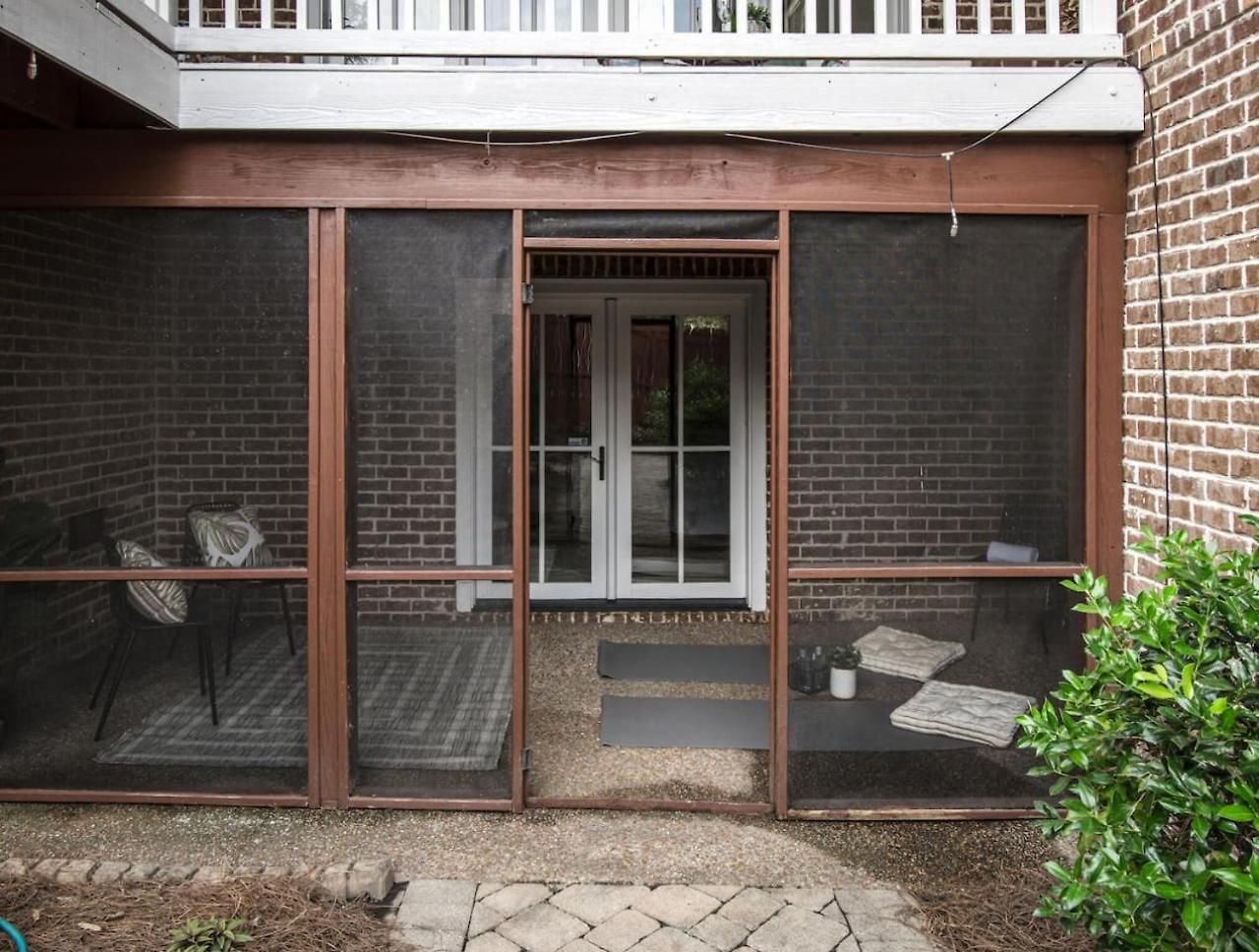 Holiday home Luxe Large With Movie Room, Hot Tub, Garage Nashville