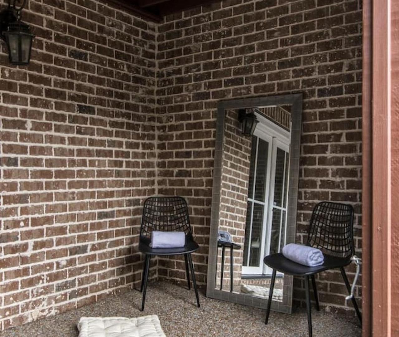Luxe Large With Movie Room, Hot Tub, Garage Holiday home Nashville