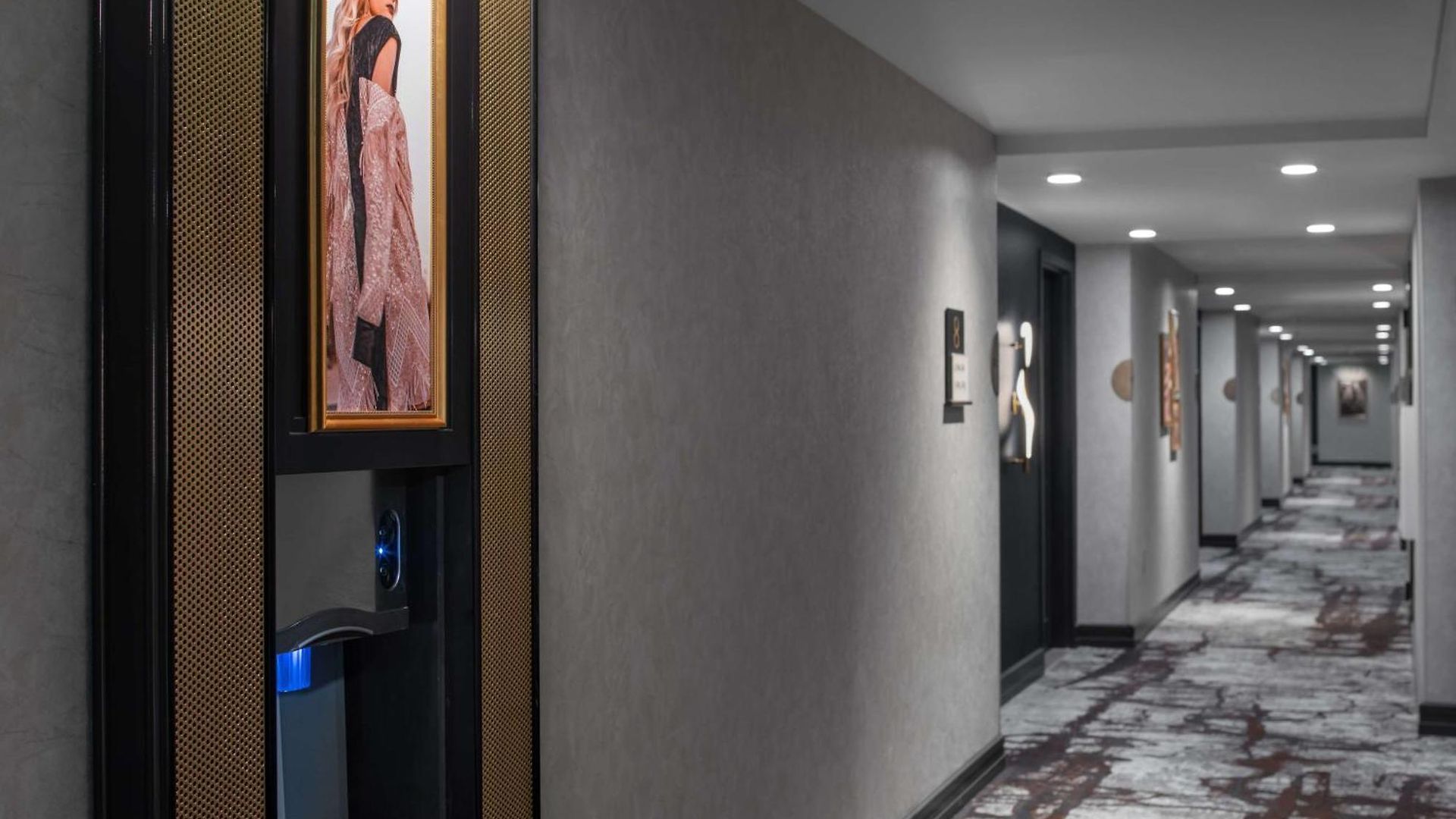 Fraye Nashville, Curio Collection By Hilton Hotel