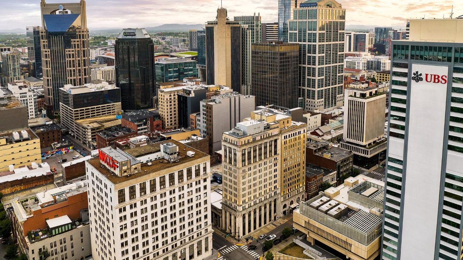 The Countrypolitan - Indigo 3* Nashville