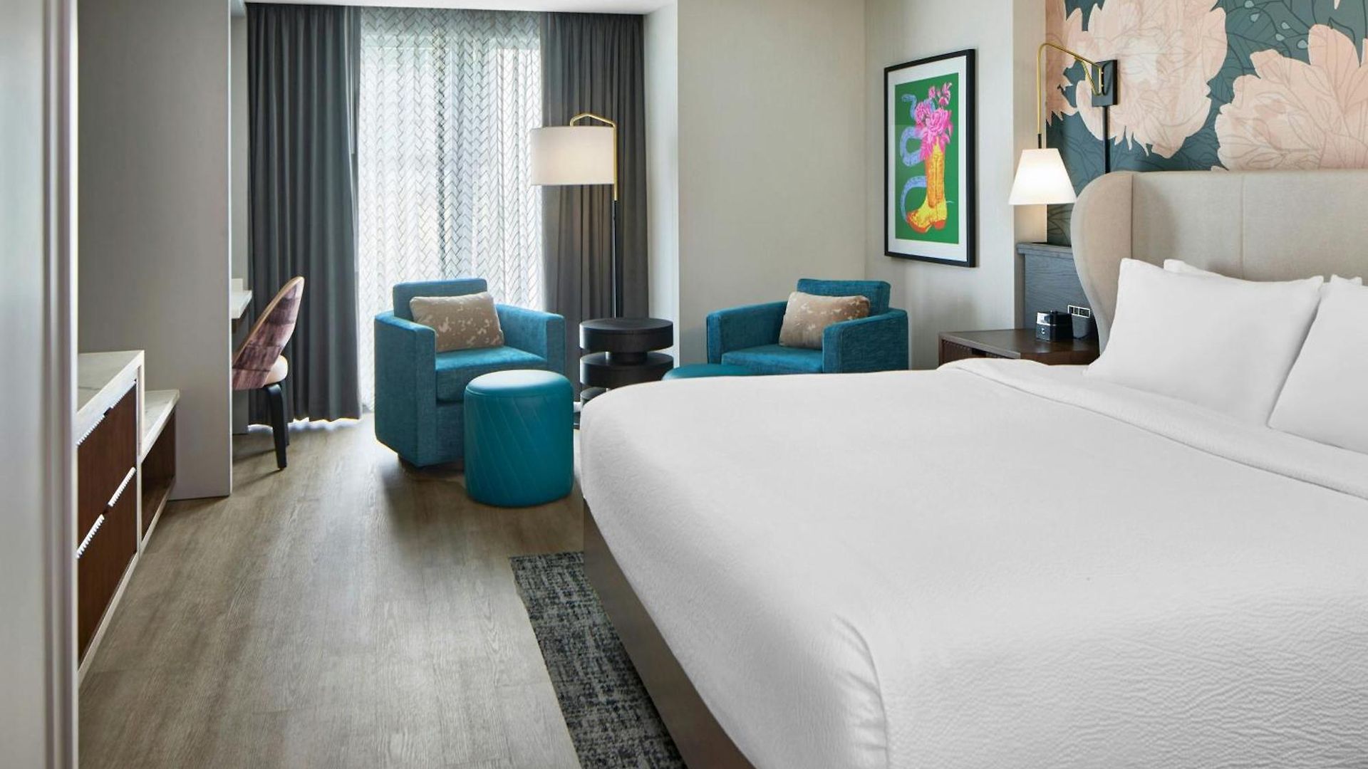 By Marriott Downtown/convention Center Hotel 3*