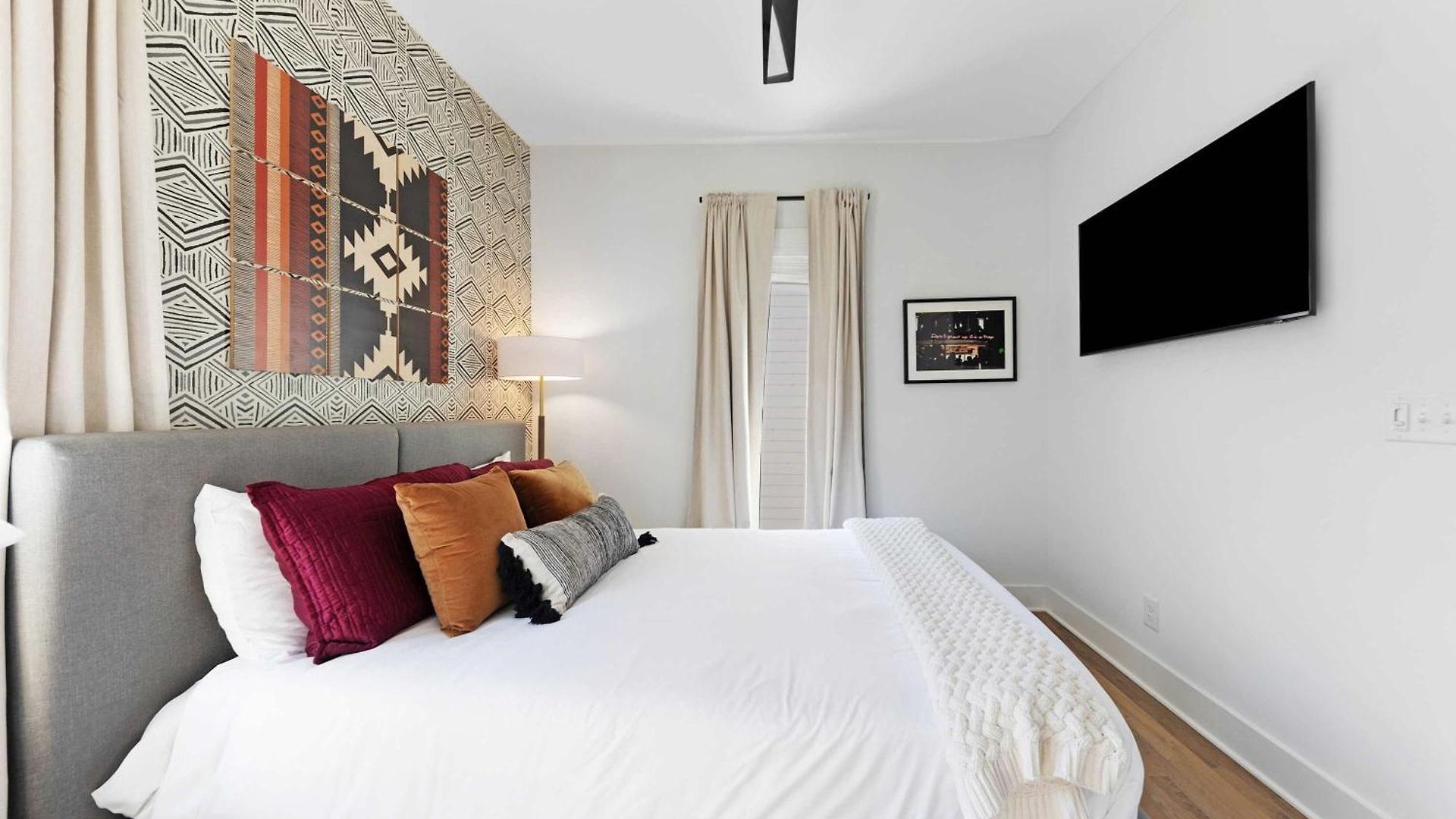 The Willie - Newly Redesigned, Game & Rooftop Holiday home Nashville