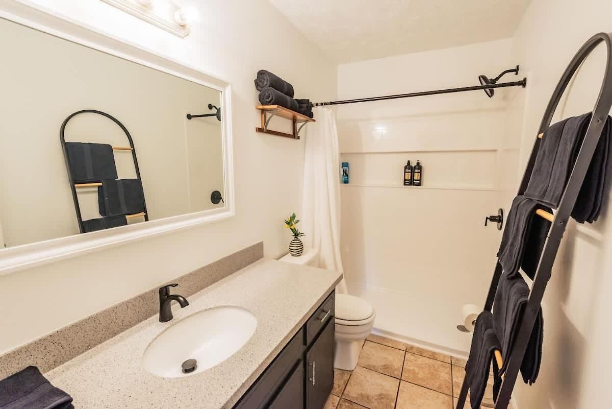 The Eastside 2br Near 5points *