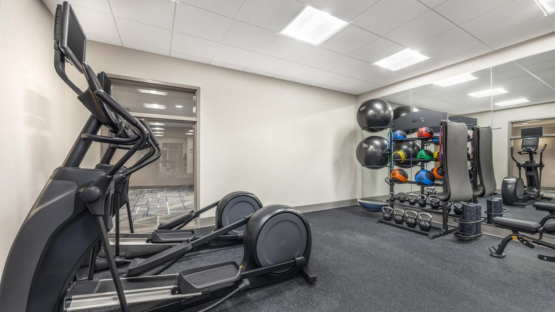 Express & West End - Univ Area By Ihg 3* Nashville