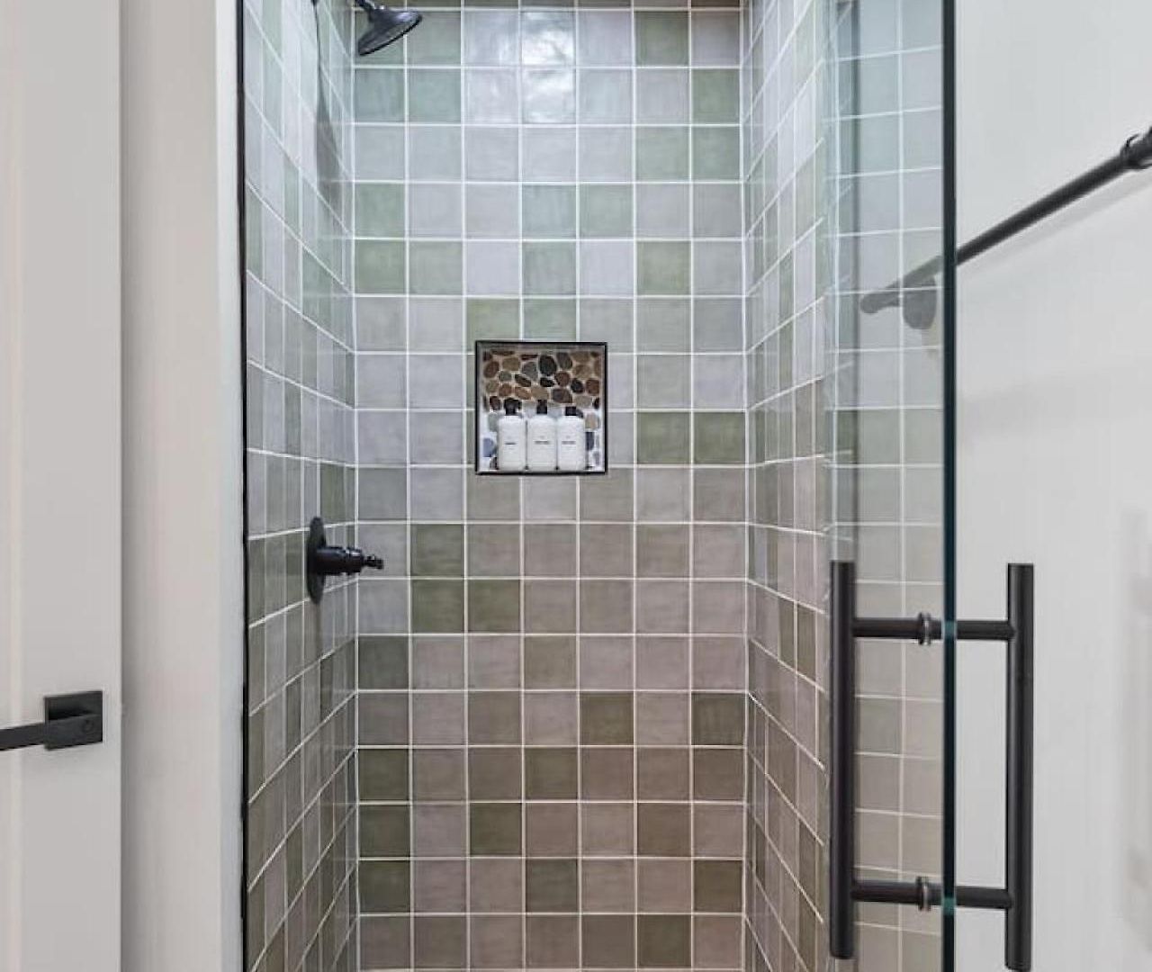Vibrant Multi Building That Sleeps 48 With 7 Units Holiday home Nashville