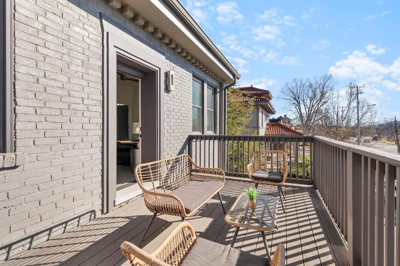 Holiday home Two Adjacent Homes In 12 South And Belmont Area Sleeps 20 People