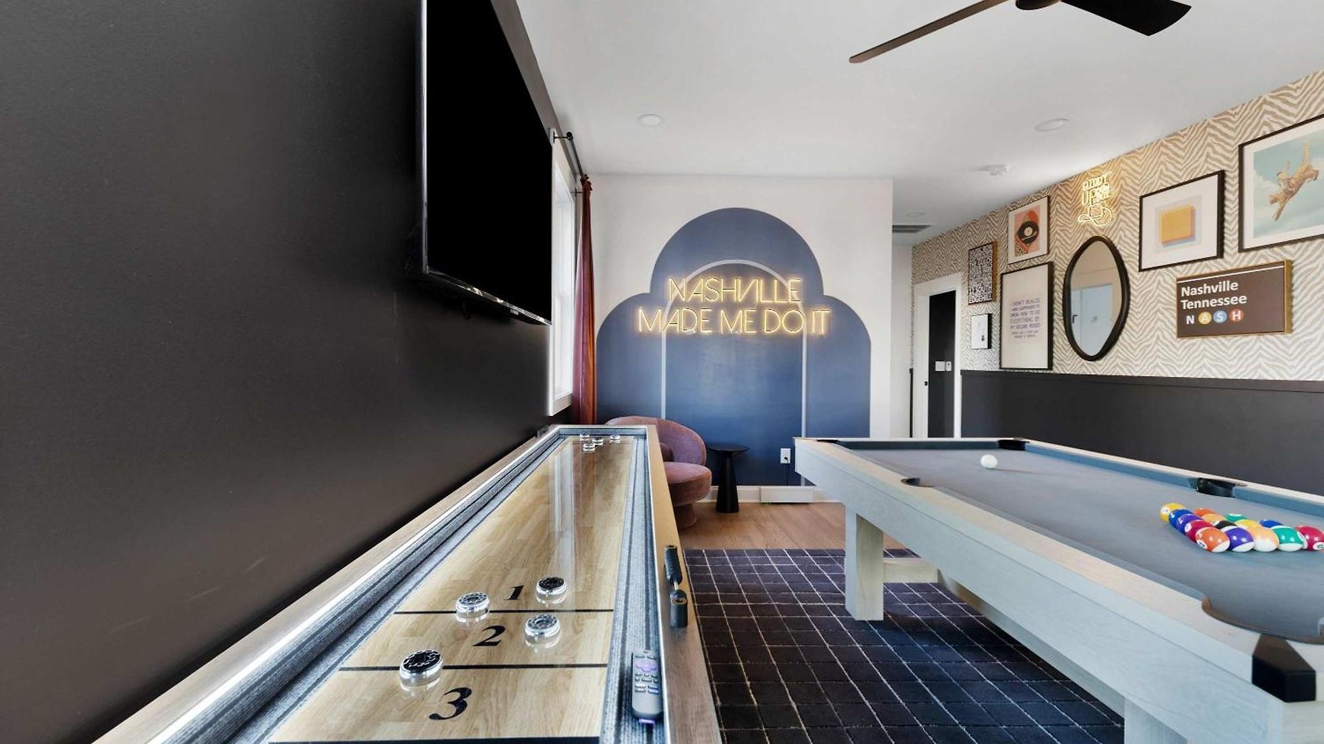 The Morrison - Karaoke Theater Backyard Oasis * Nashville