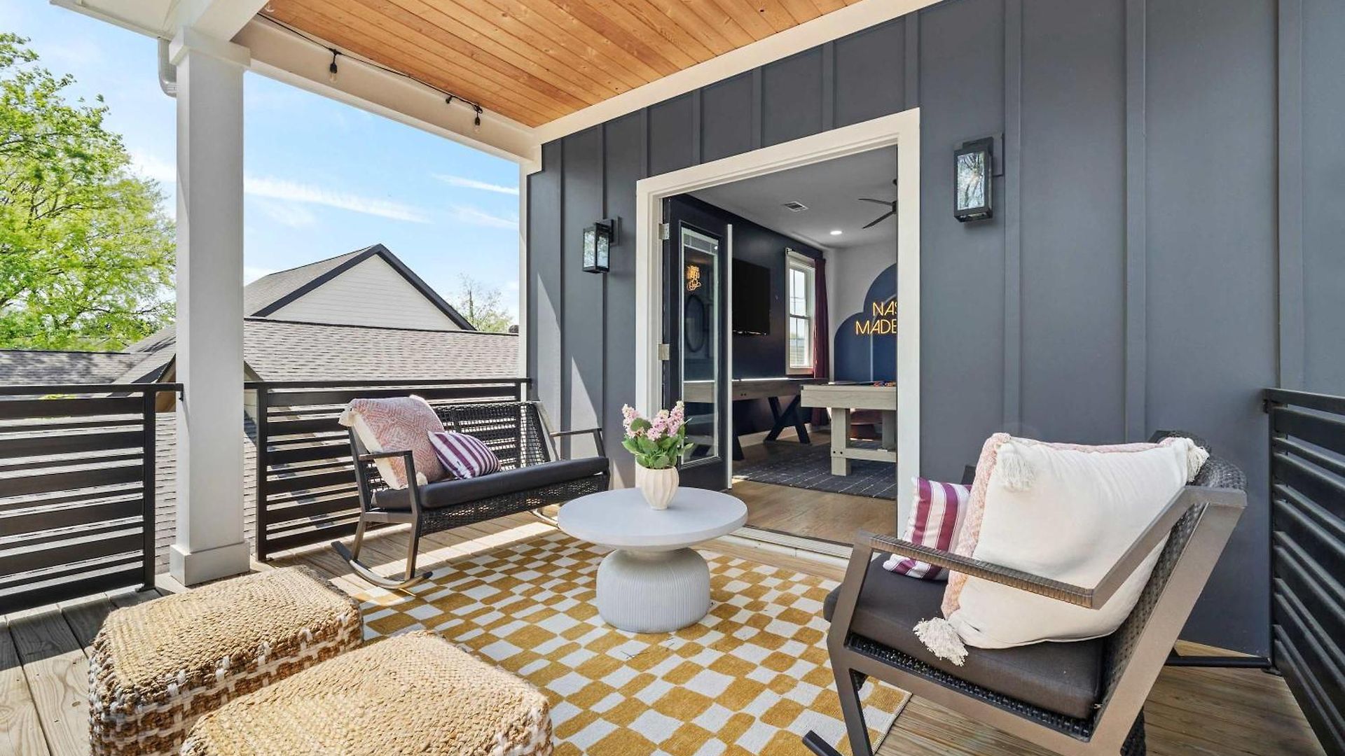 The Morrison - Karaoke Theater Backyard Oasis Holiday home *