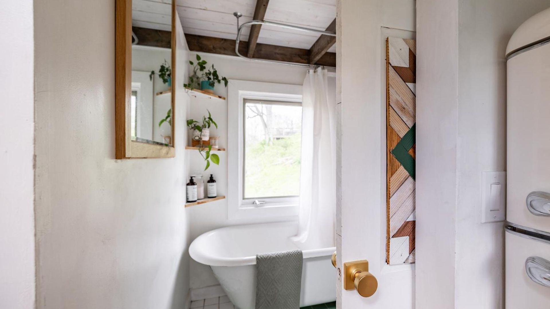Dreamy Tiny House With Hot Tub And Garden Patio Holiday home Nashville