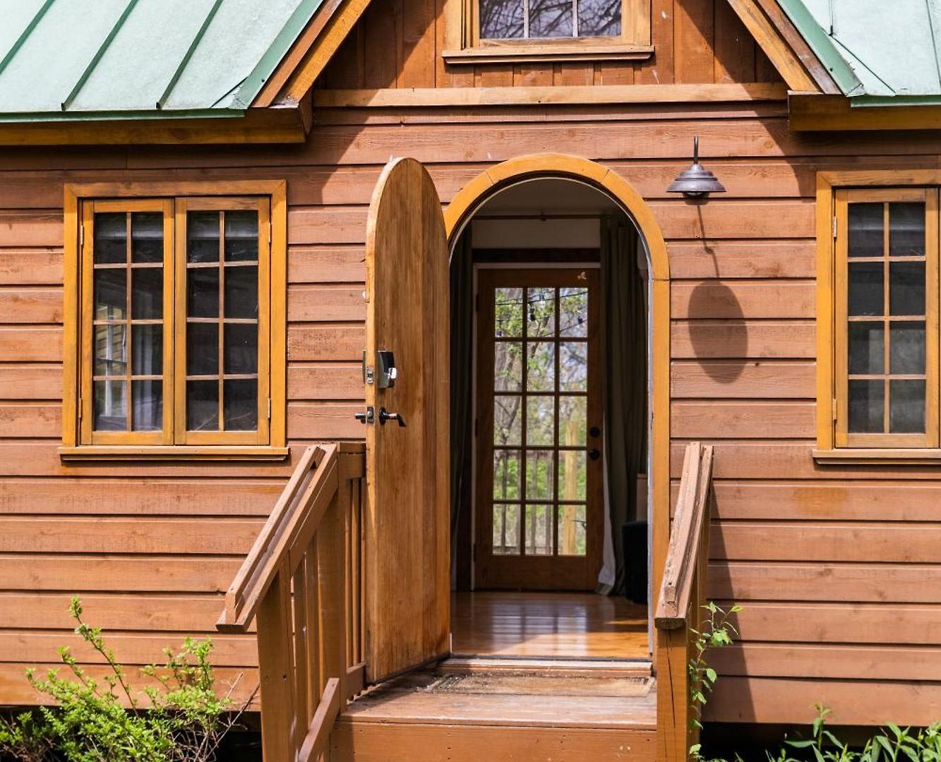 Dreamy Tiny House With Hot Tub And Garden Patio *