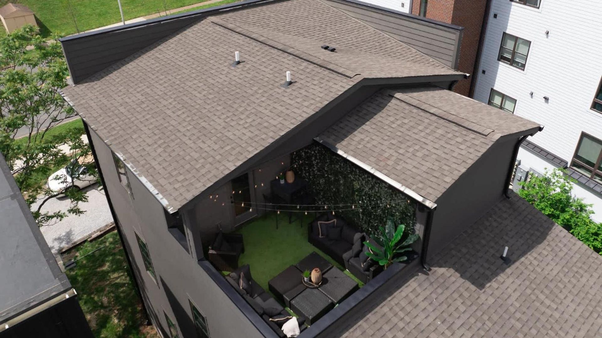 The Gambler - Pool Table Rooftop With Firepit
