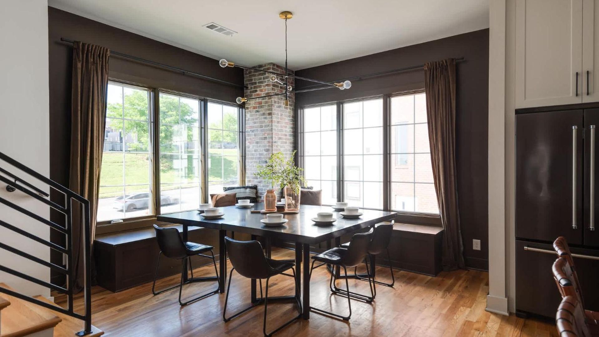 Holiday home The Gambler - Pool Table Rooftop With Firepit Nashville