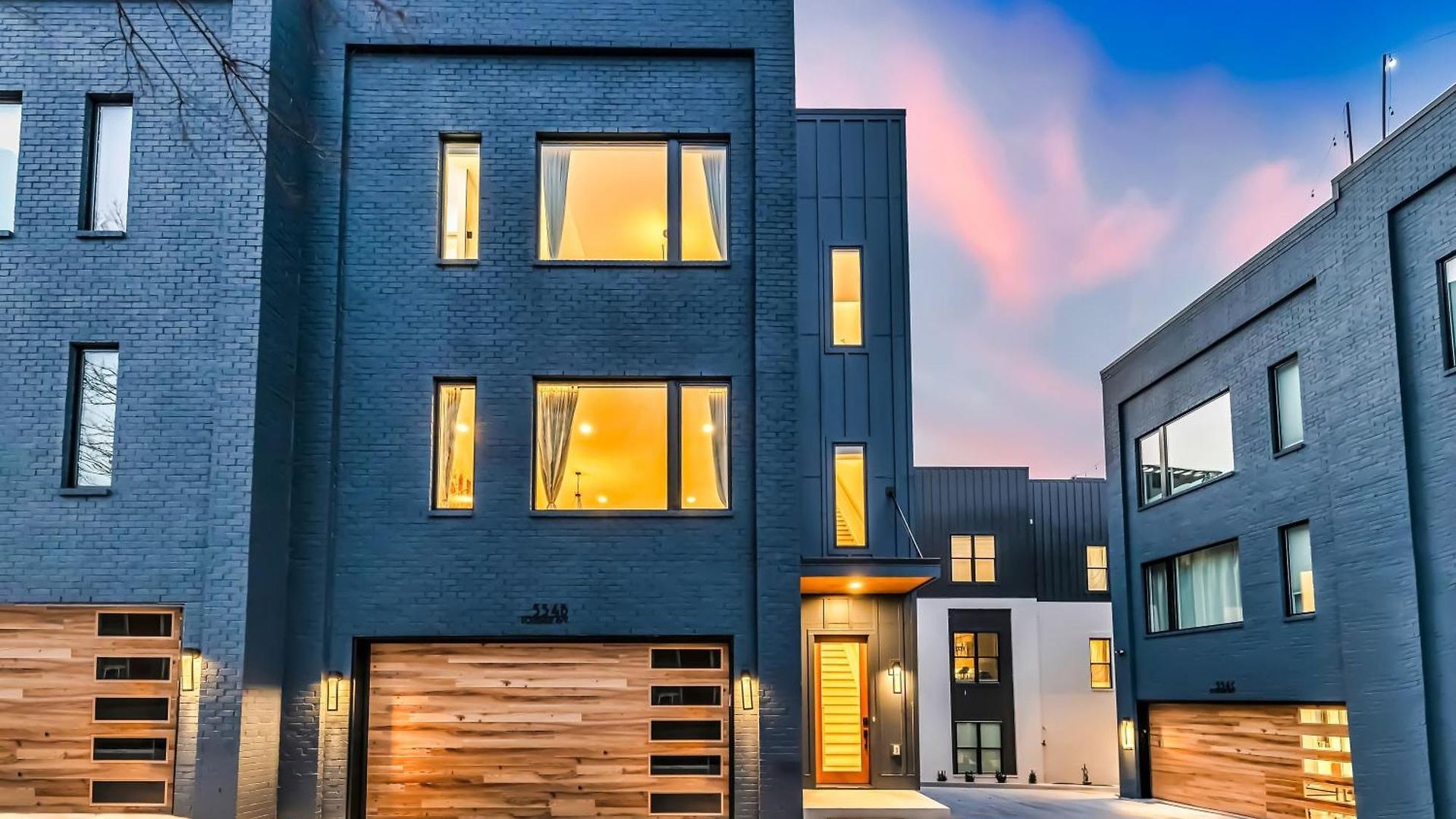 Luxury Hot Tub & Rooftop Deck Downtown Nashville