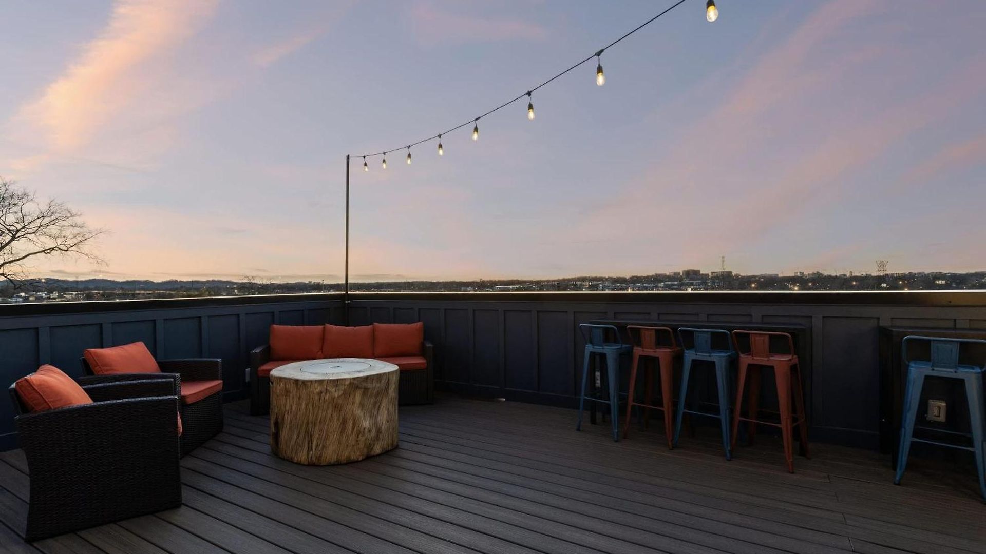 Rooftop Hot Tub Game Barrel Sauna Holiday home