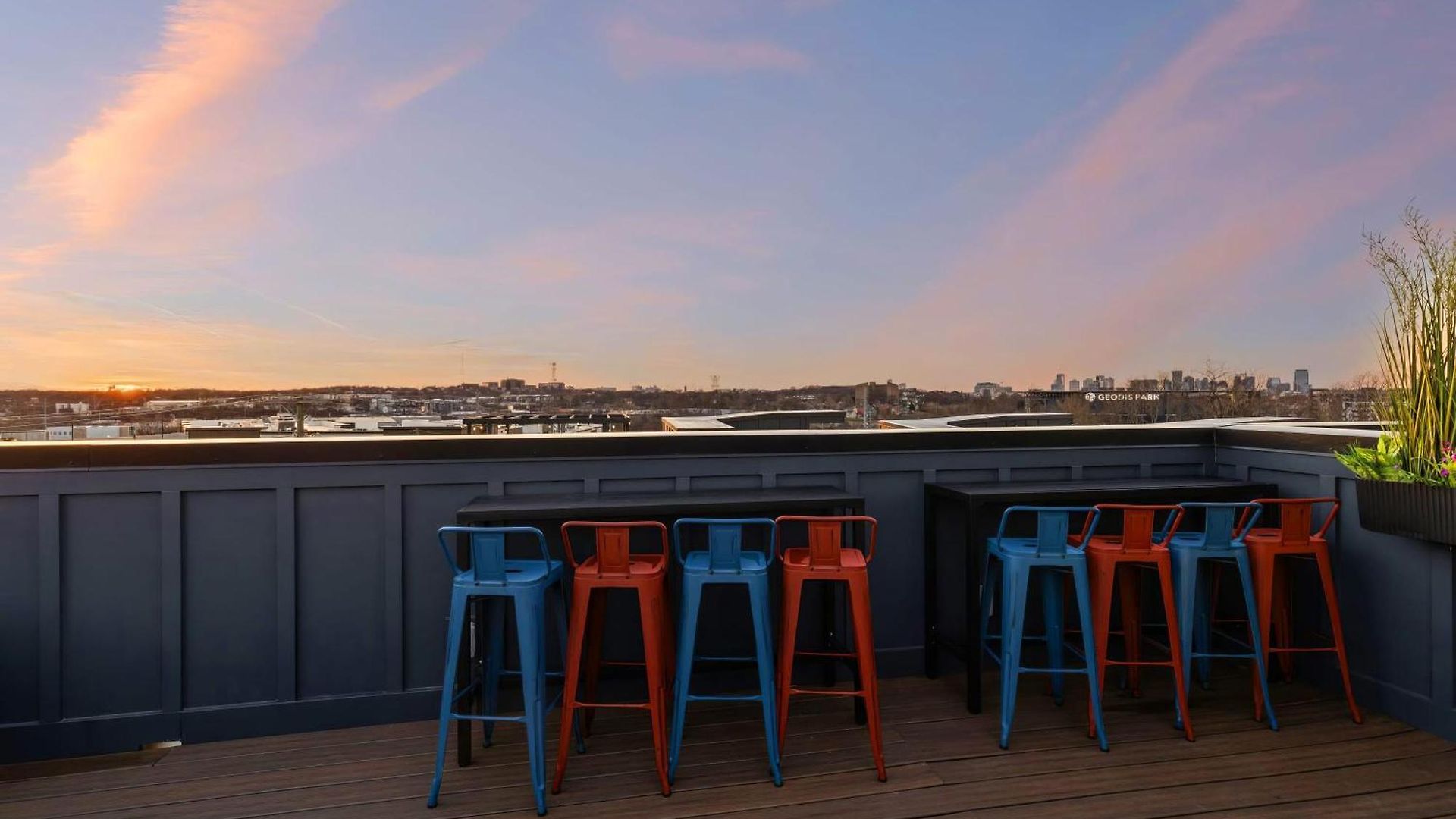 Rooftop Hot Tub Game Barrel Sauna Holiday home Nashville