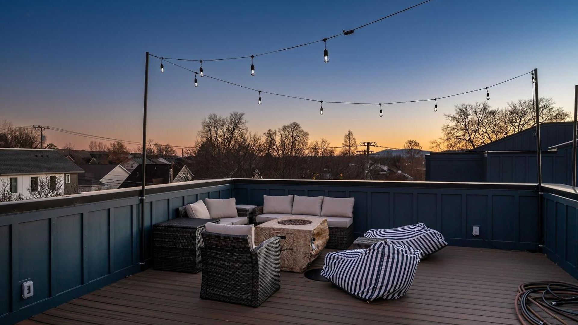 Twin Homes Rooftop Deck Hot Tub Outdoor Kitchen * Nashville