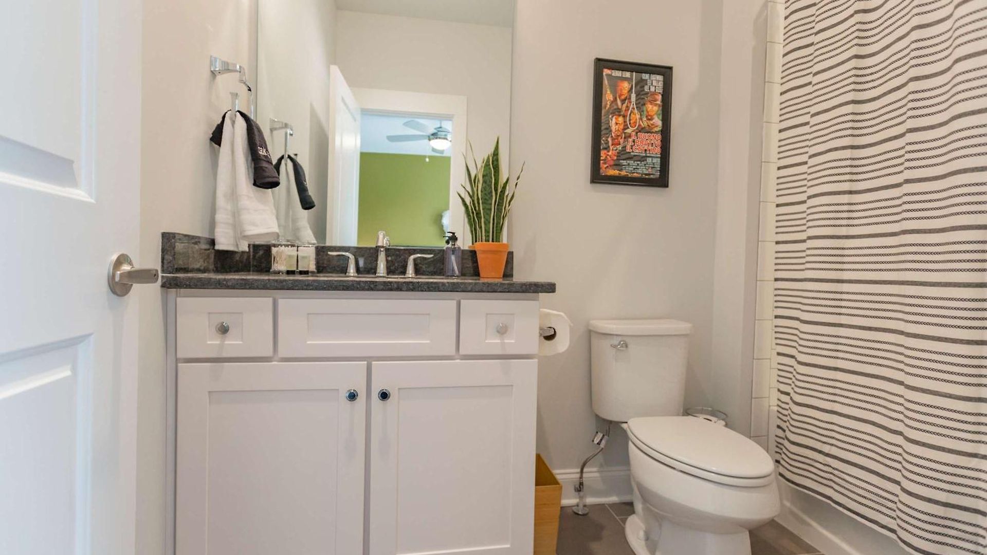 Holiday home 2 Chic Townhomes Near Geodis Sleeps 22 Nashville