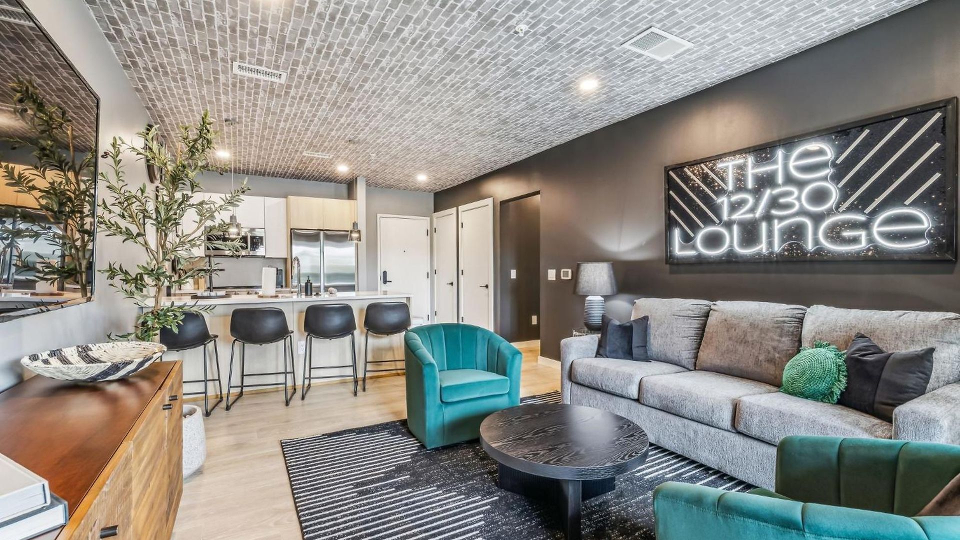 Holiday home Walk To Broadway From The 12/30 Lounge In Downtown Nashville!
