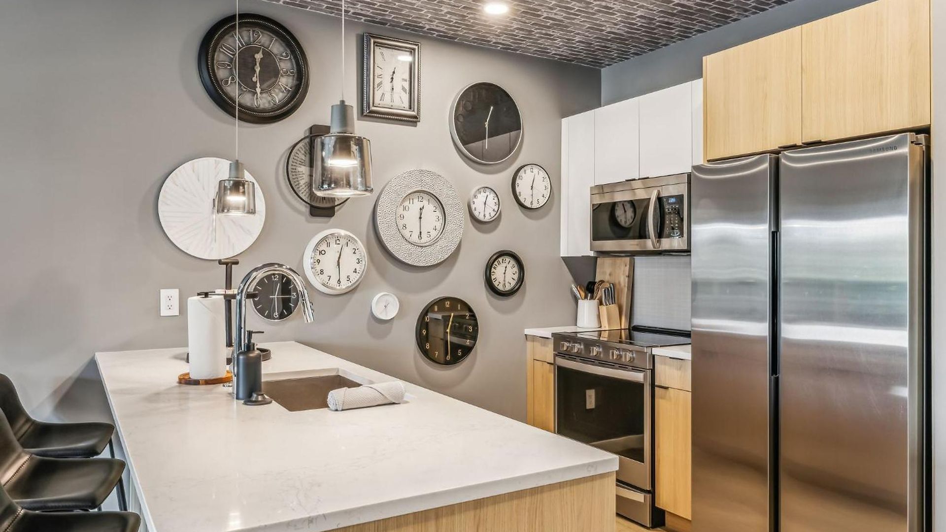 Walk To Broadway From The 12/30 Lounge In Downtown Nashville! Holiday home *