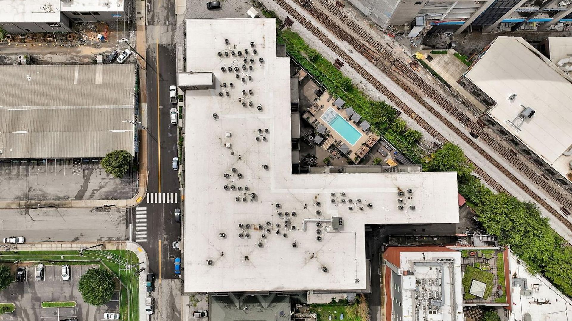 The Gibson- Pool/gym/parking, Walk To Broadway *