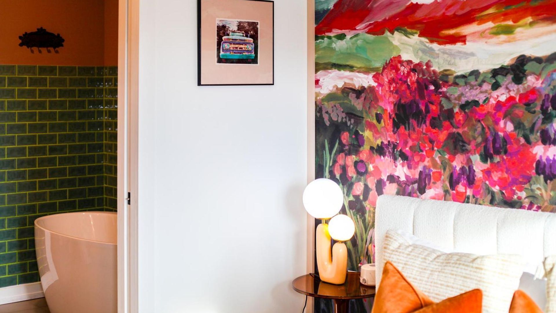 Holiday home Pie Town Emporium- Walk To Broadway, Enjoy Views, Pool, Gym