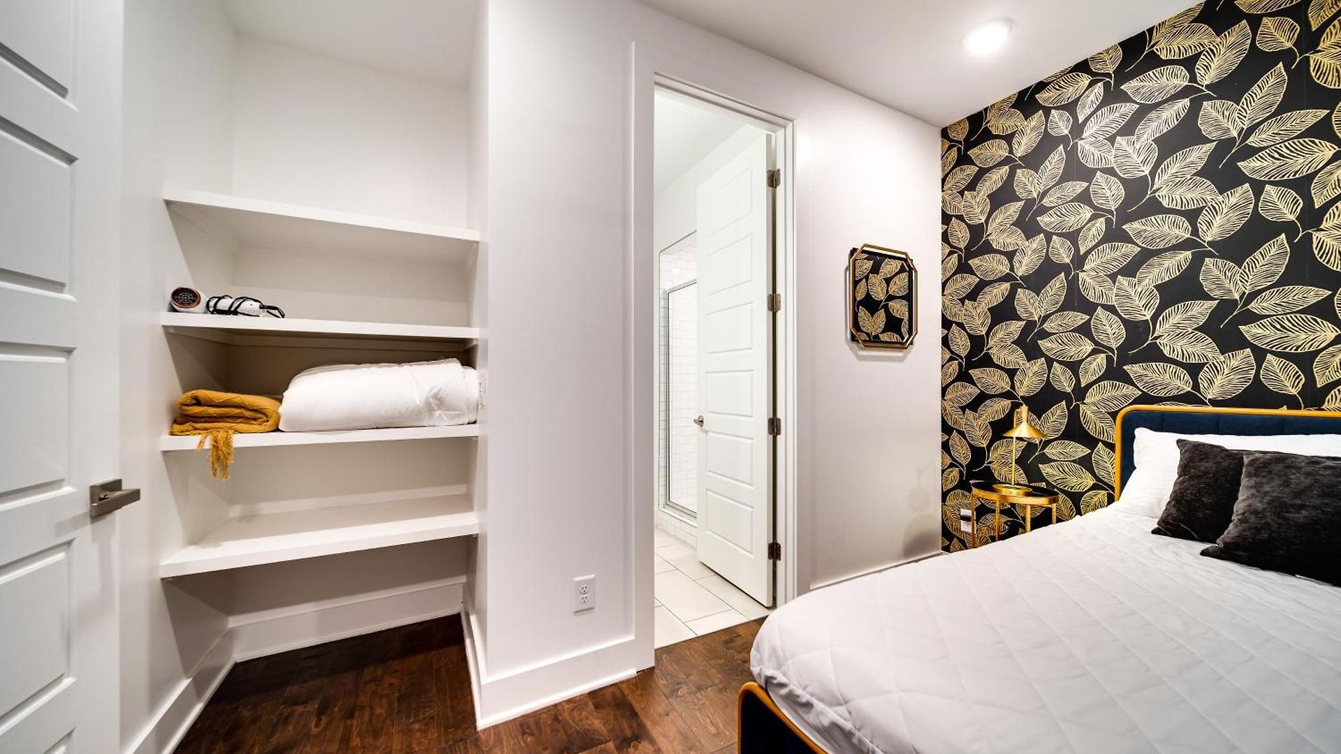 615 Vibe East Getaway 3 Miles To Downtown