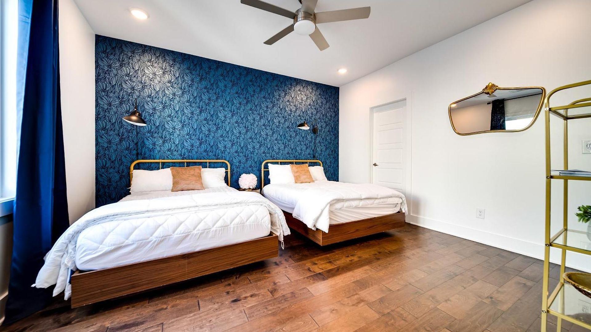 Holiday home 615 Vibe East Getaway 3 Miles To Downtown *