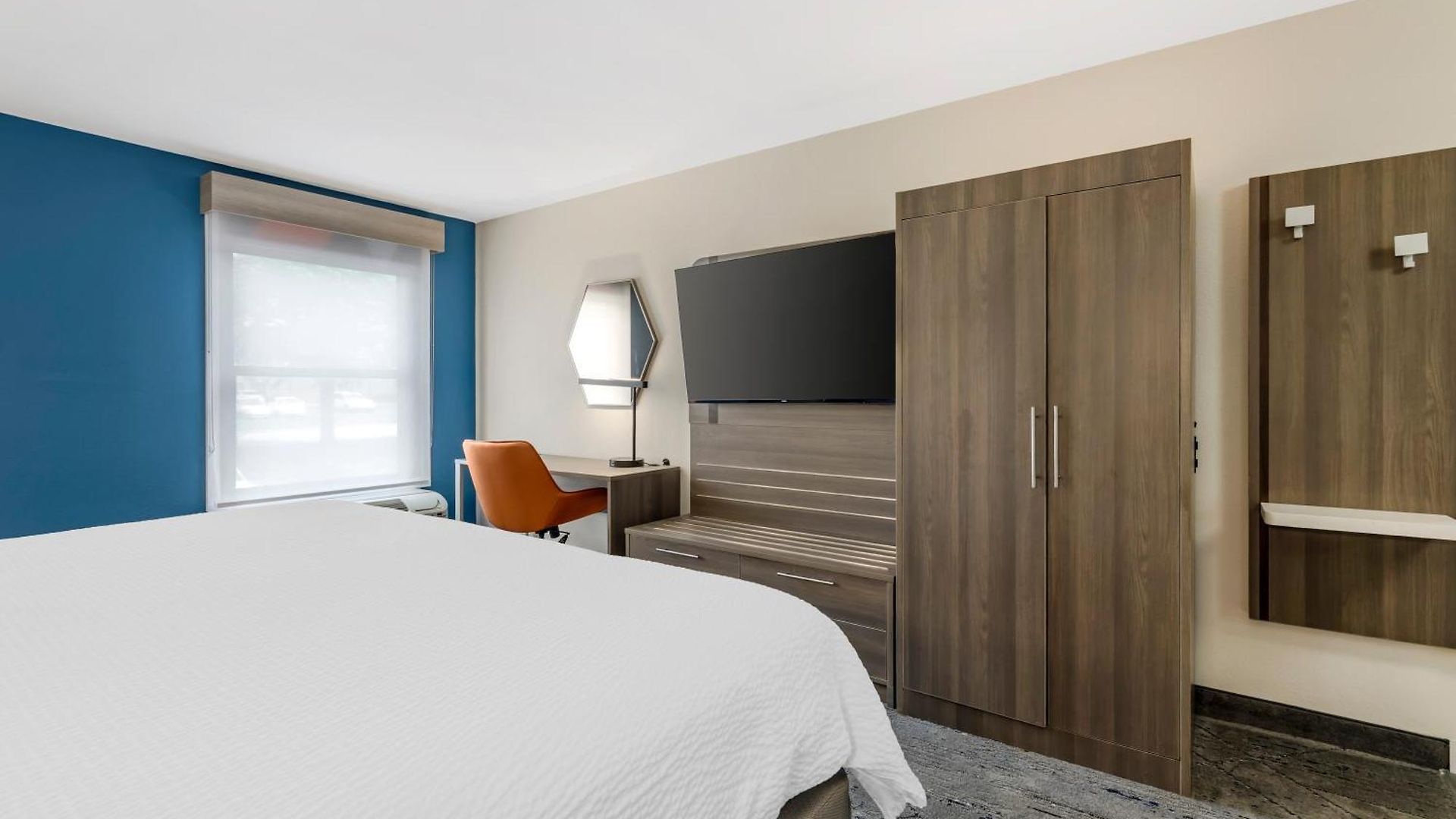 Express & Southeast - Antioch By Ihg Hotel Nashville