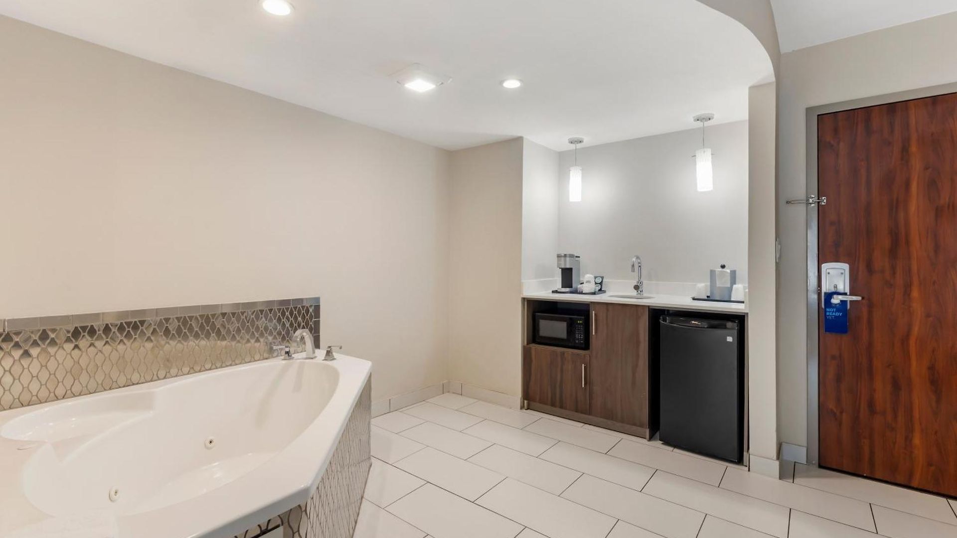 Hotel Express & Southeast - Antioch By Ihg