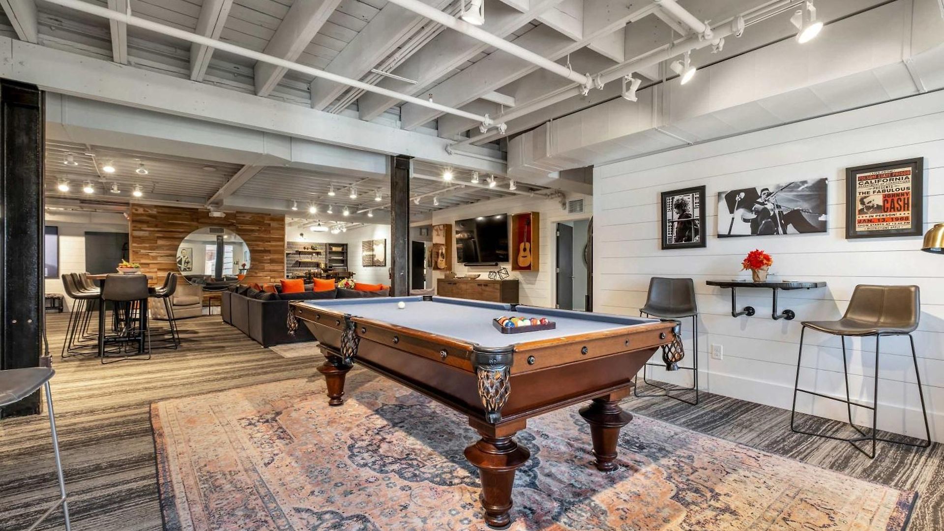 Skyline With Penthouse & Rooftop Deck 6br By Maddox Apartment Nashville