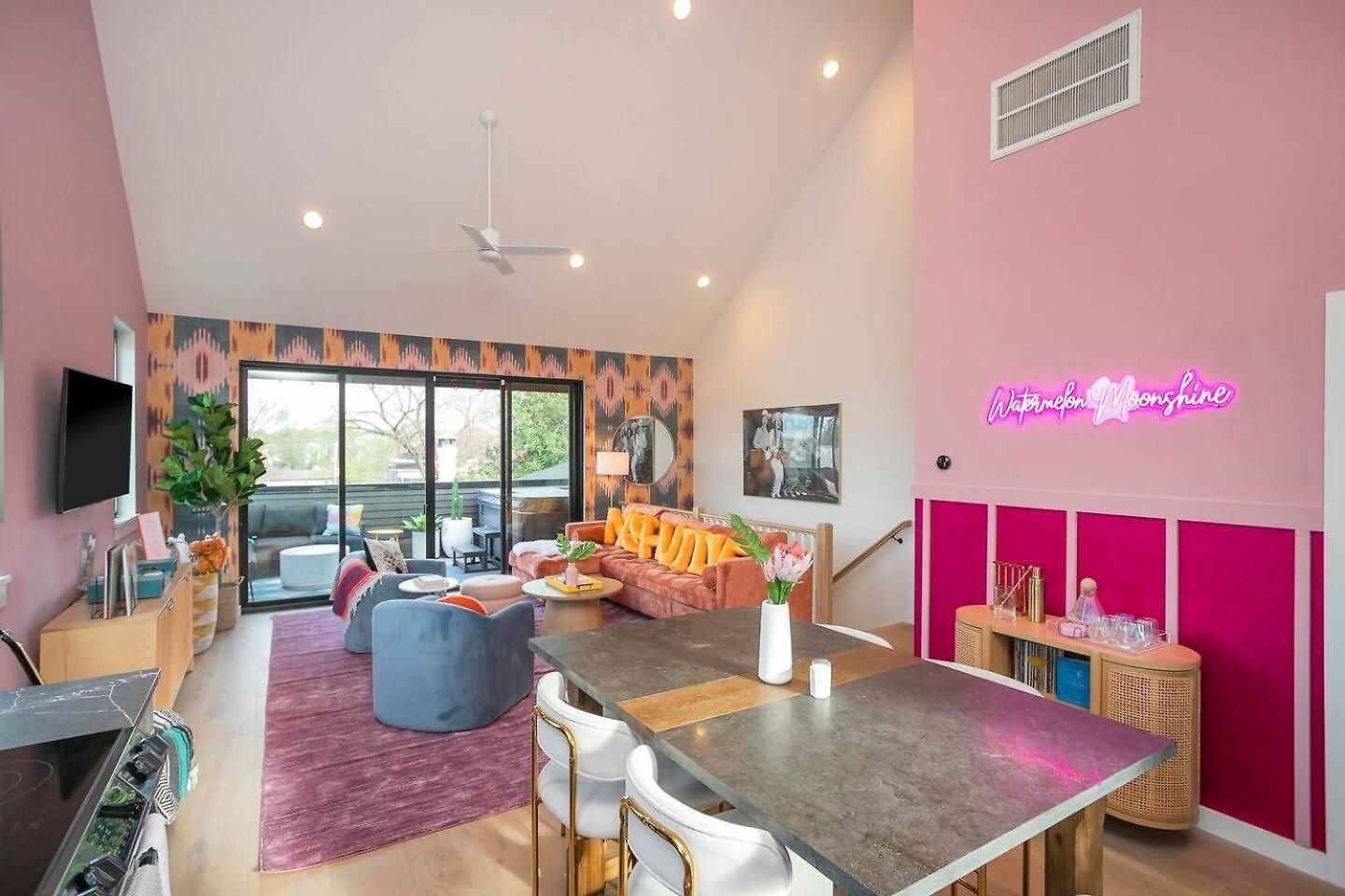 Giddy Up Rooftop Hot Tub, 4 King Suites, Near Dt *