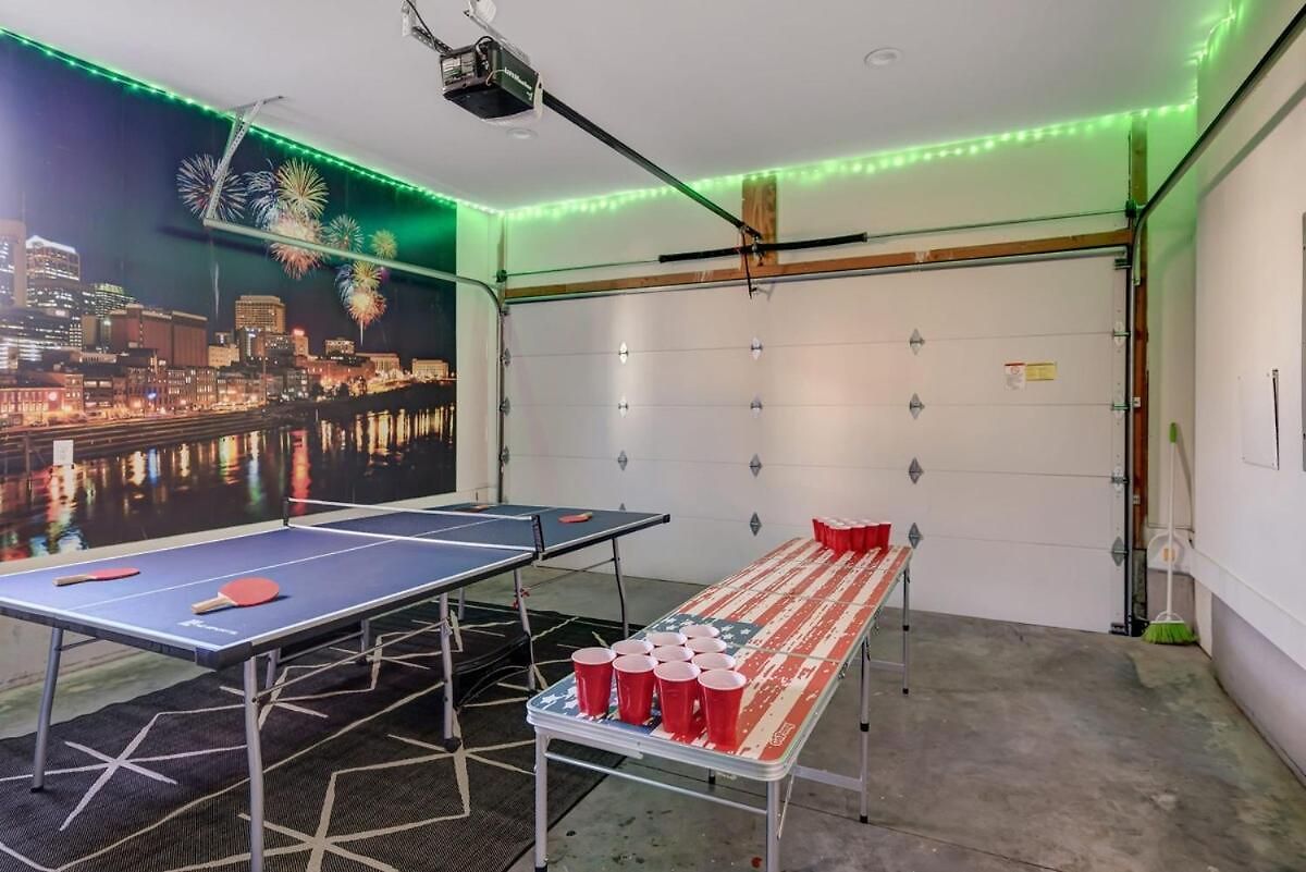 Private Roof Deck - Game - Broadway In 10 *
