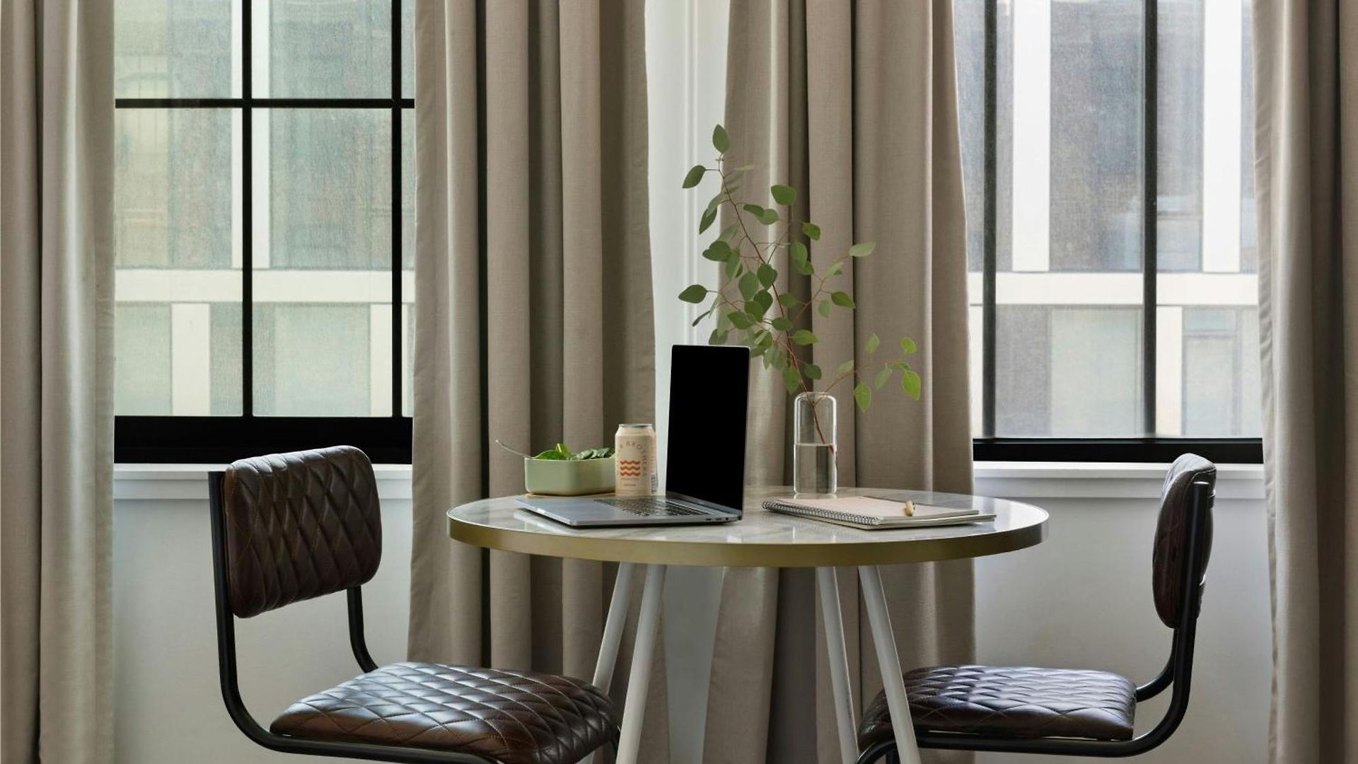 Boulevard Downtown Aparthotel