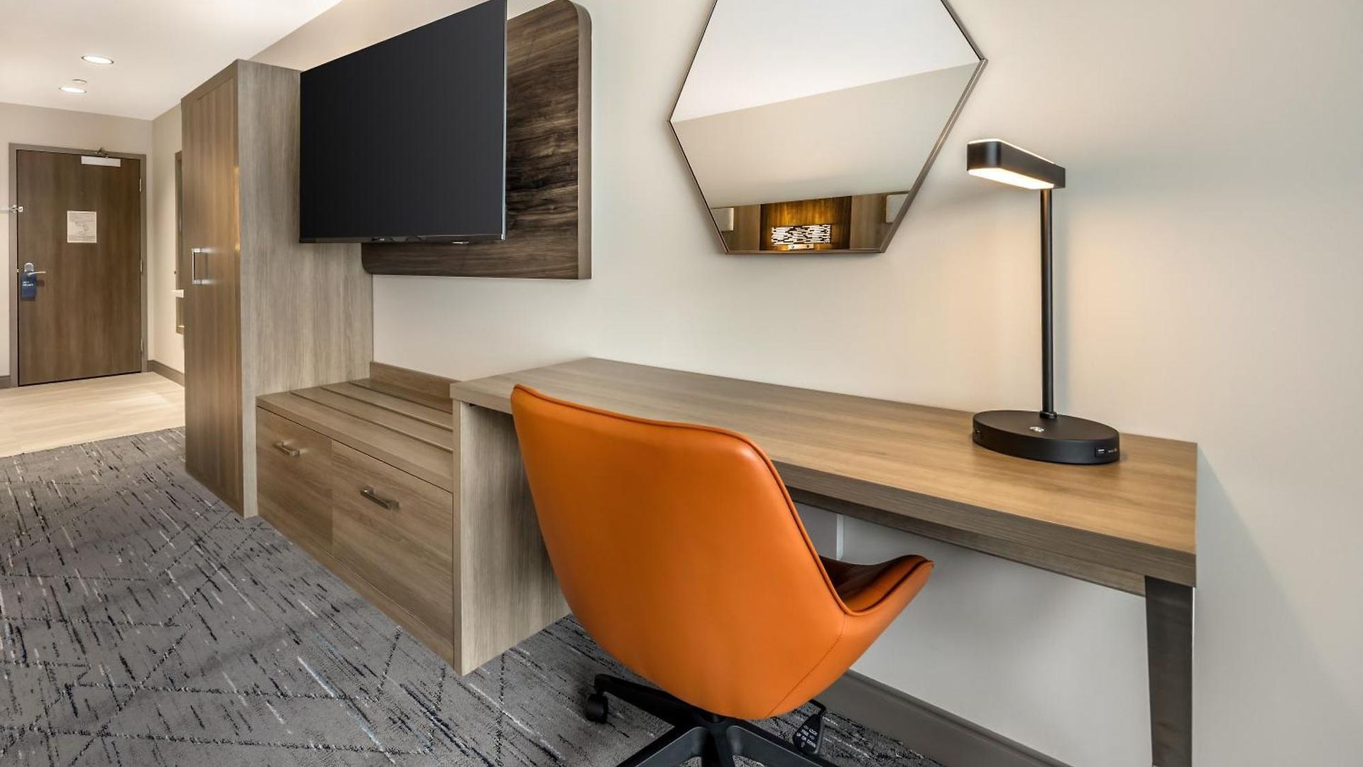 Hotel Express & West End - Univ Area By Ihg 3*