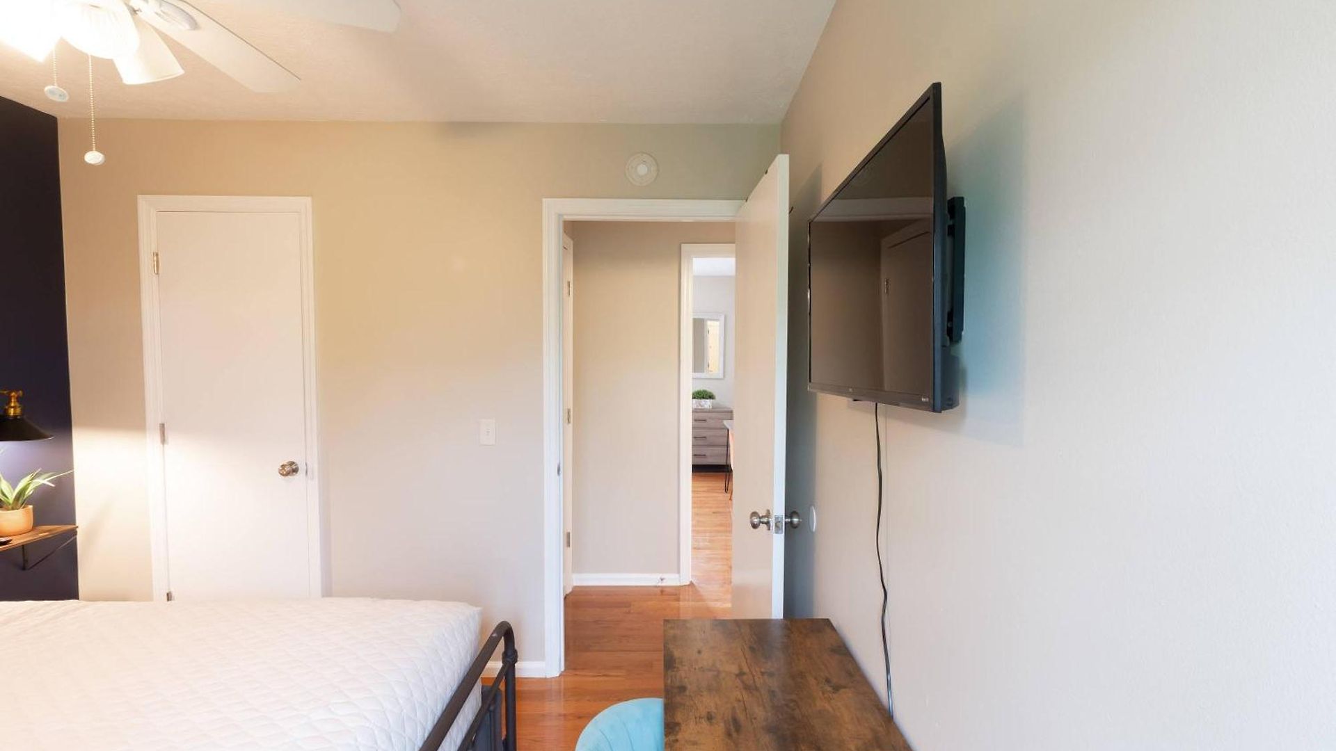 East Getaway - Walk To Parks Golf & Music Spots Holiday home Nashville
