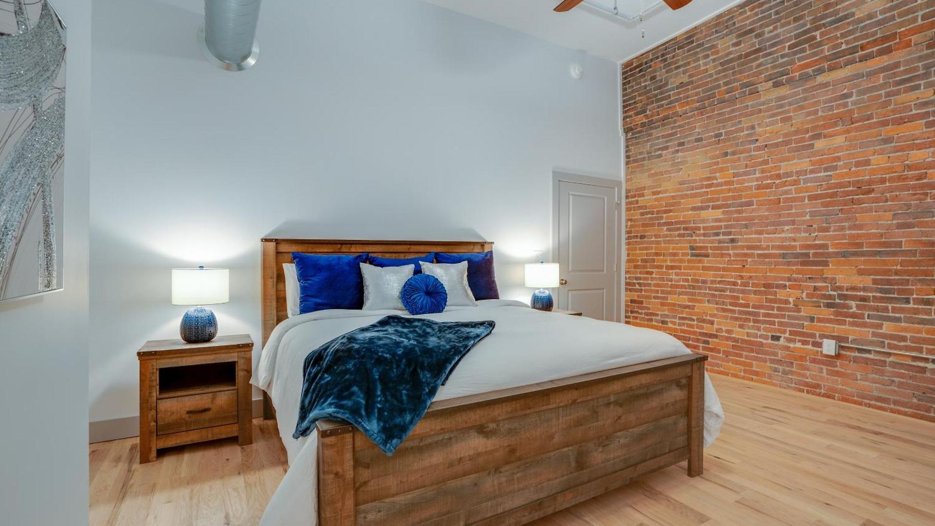 Apartment The Majestic Lofts *