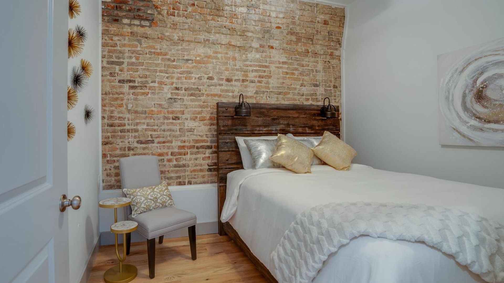The Majestic Lofts