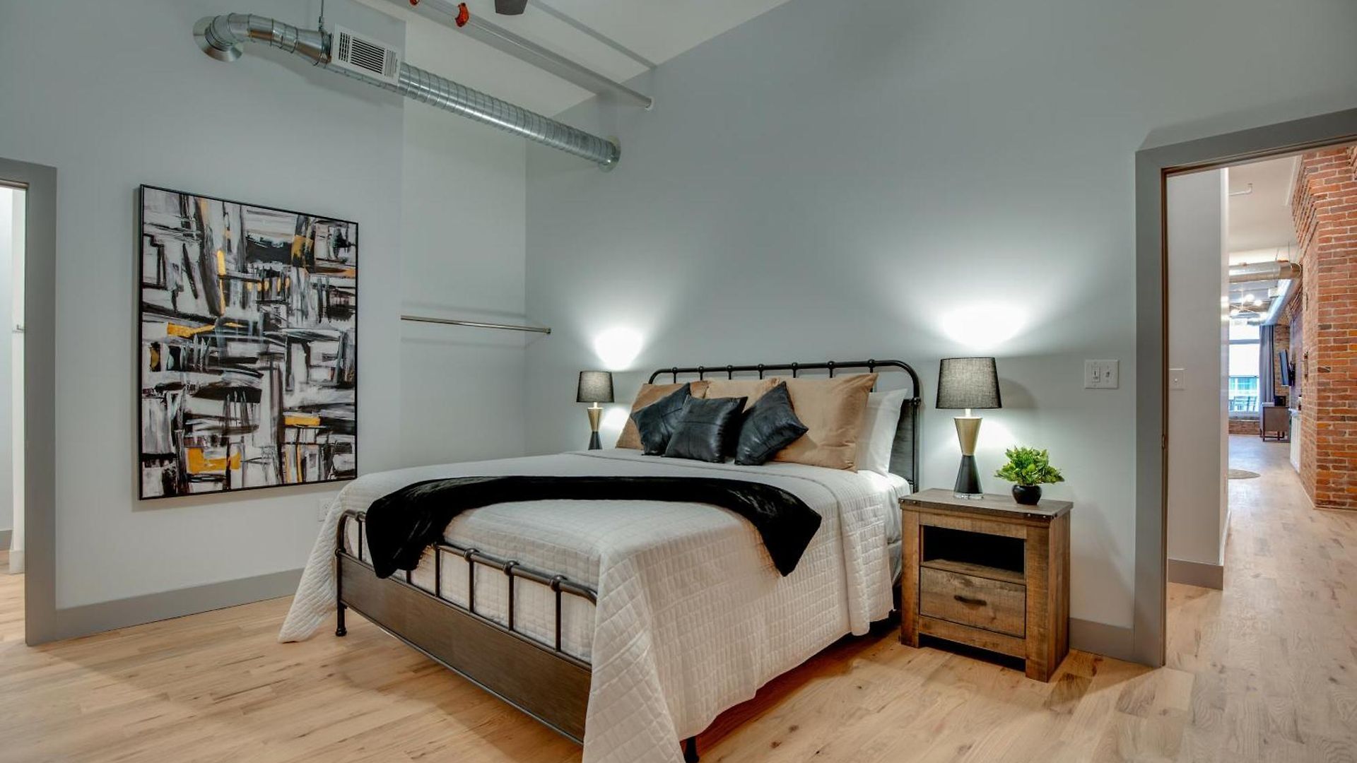 The Majestic Lofts Apartment *