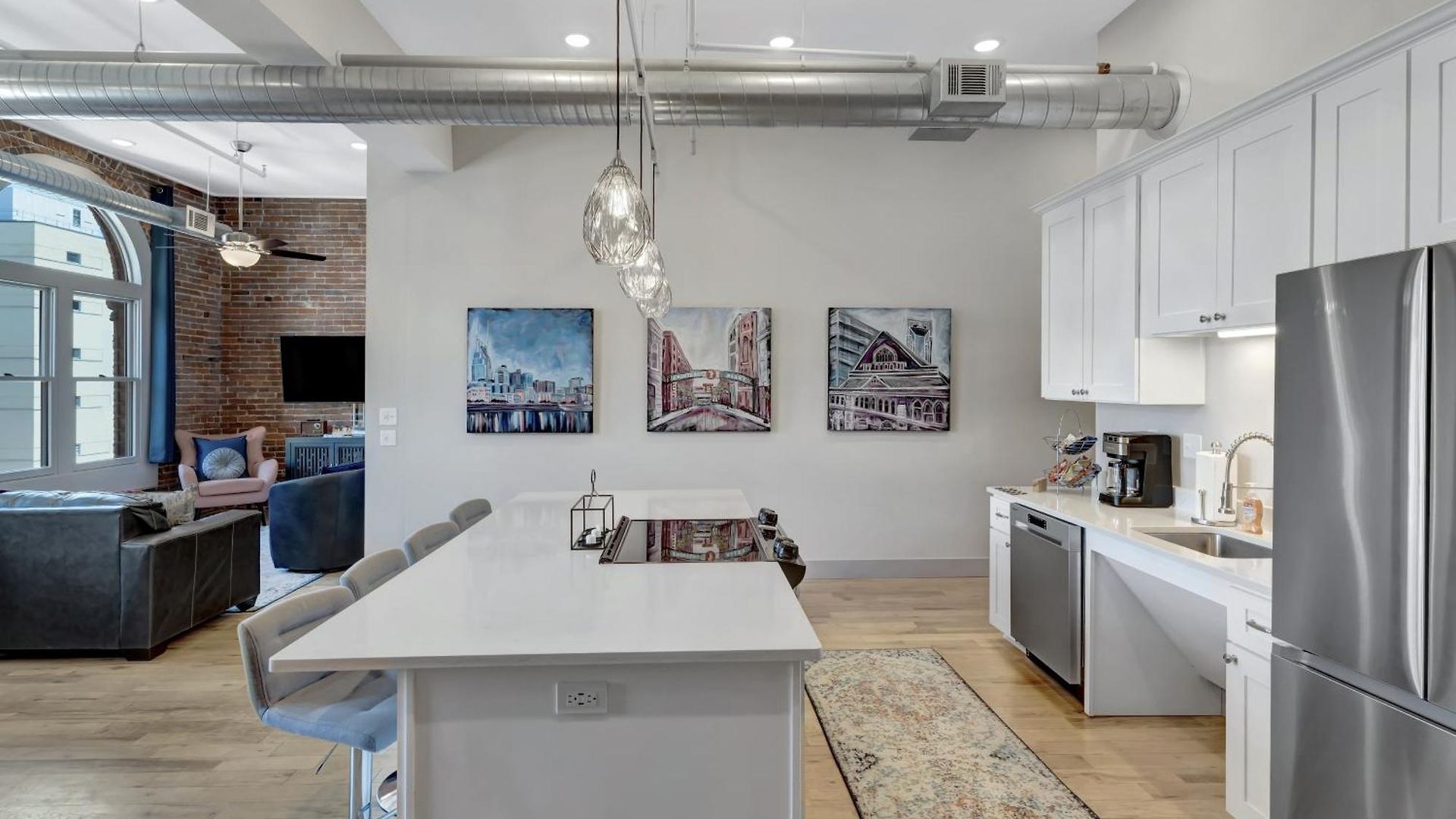 The Majestic Lofts *
