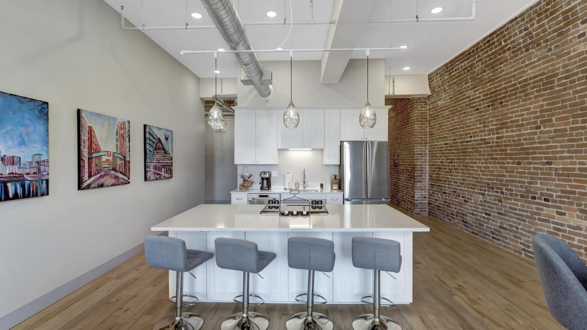 Apartment The Majestic Lofts *