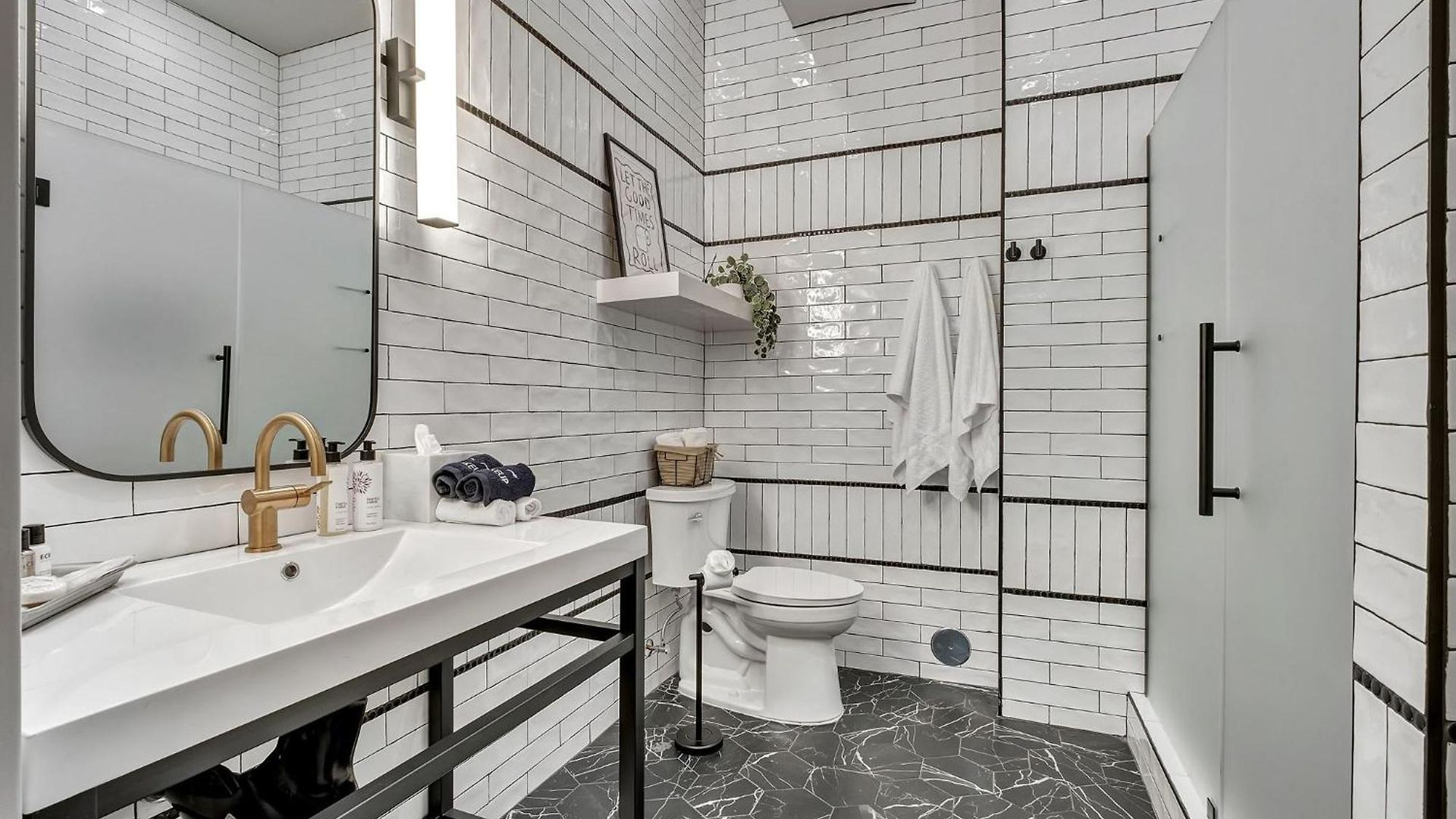 Lower Broadway 4br By Maddox Apartment