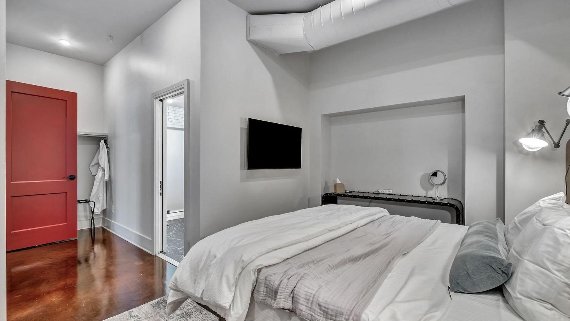 Elvis 4br By Maddox Apartment *