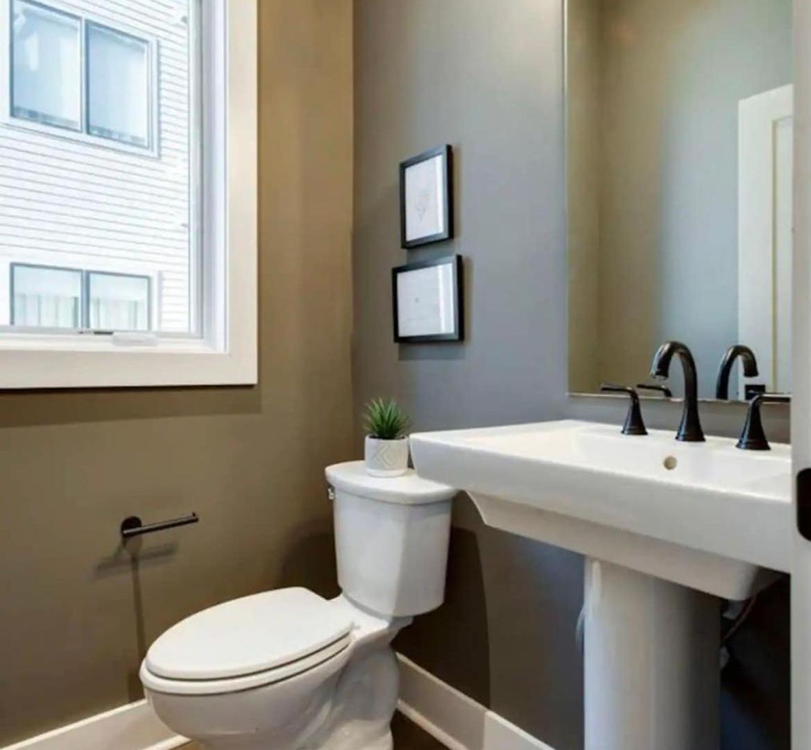 West End Dreams-2 Homes-6 Mins To Broadway