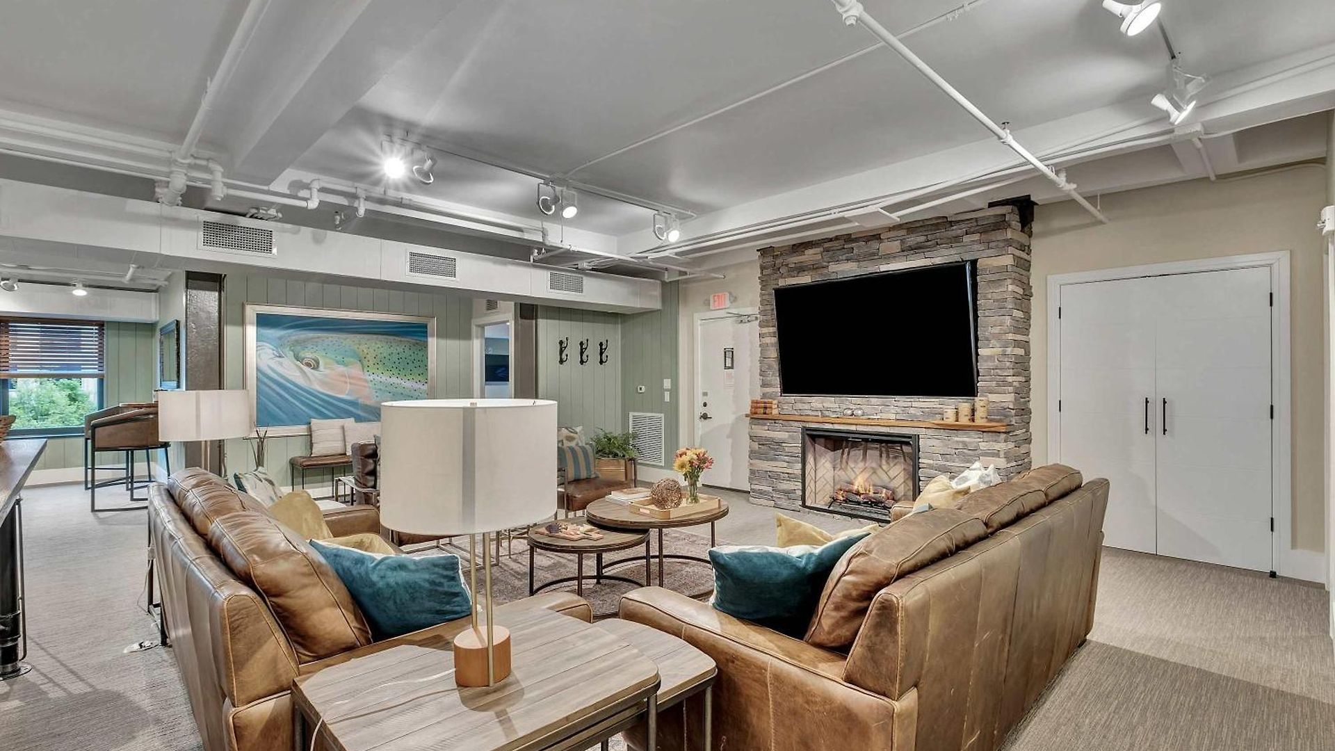 Rustic 6br By Maddox Apartment *