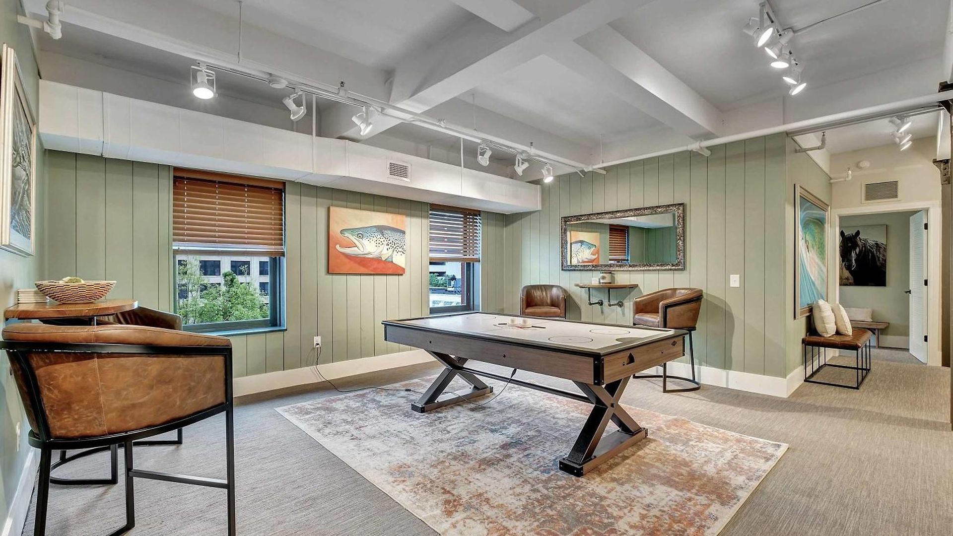 Rustic 6br By Maddox Apartment