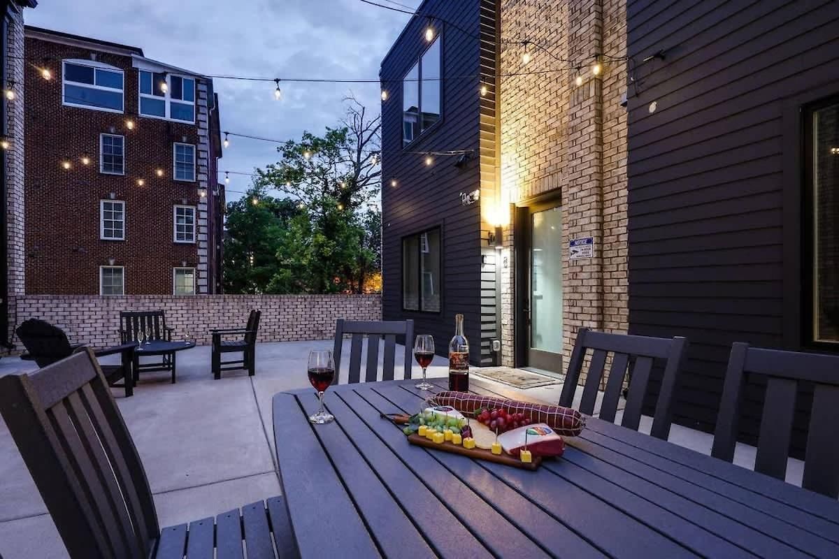 West End Oasis-new Building & Rooftop Views *