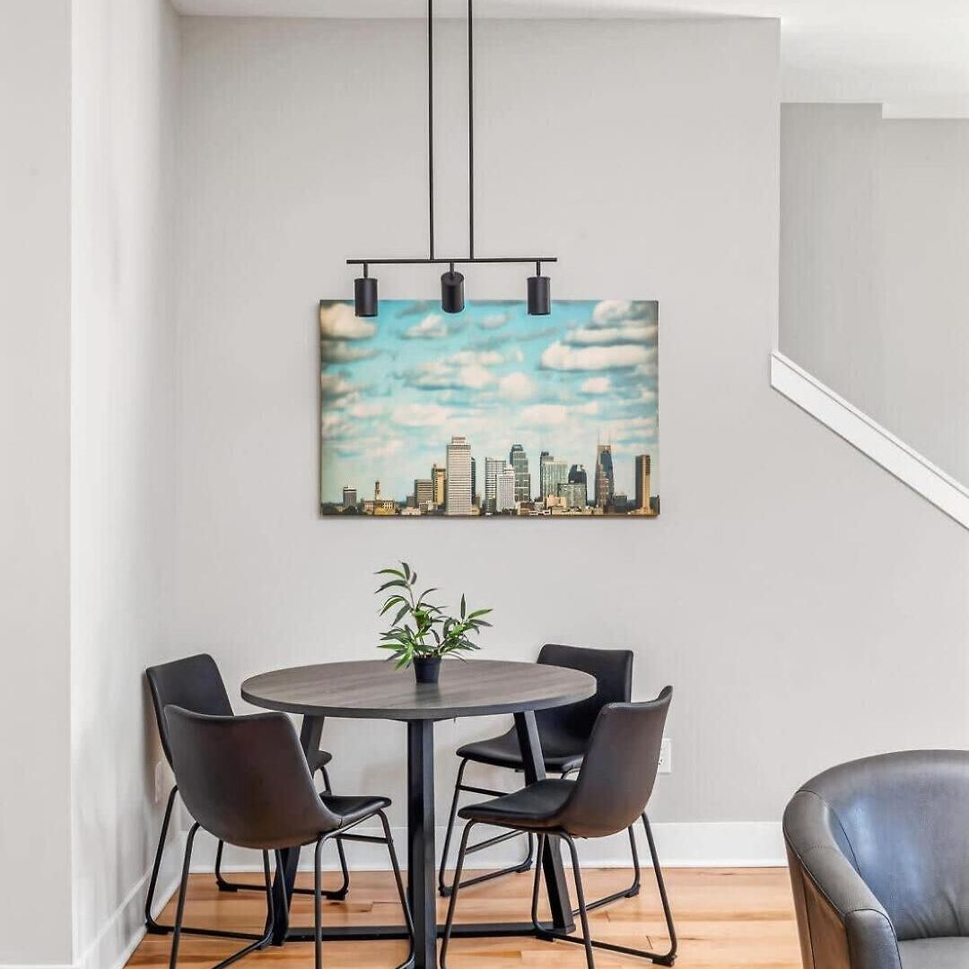 Spacious Nash For 12 Guests With Rooftop Views And Hot Tub Holiday home Nashville