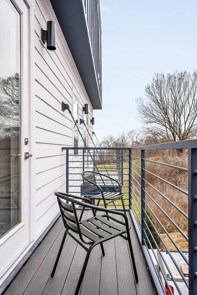 Holiday home Large Rooftop Hot Tub & View *